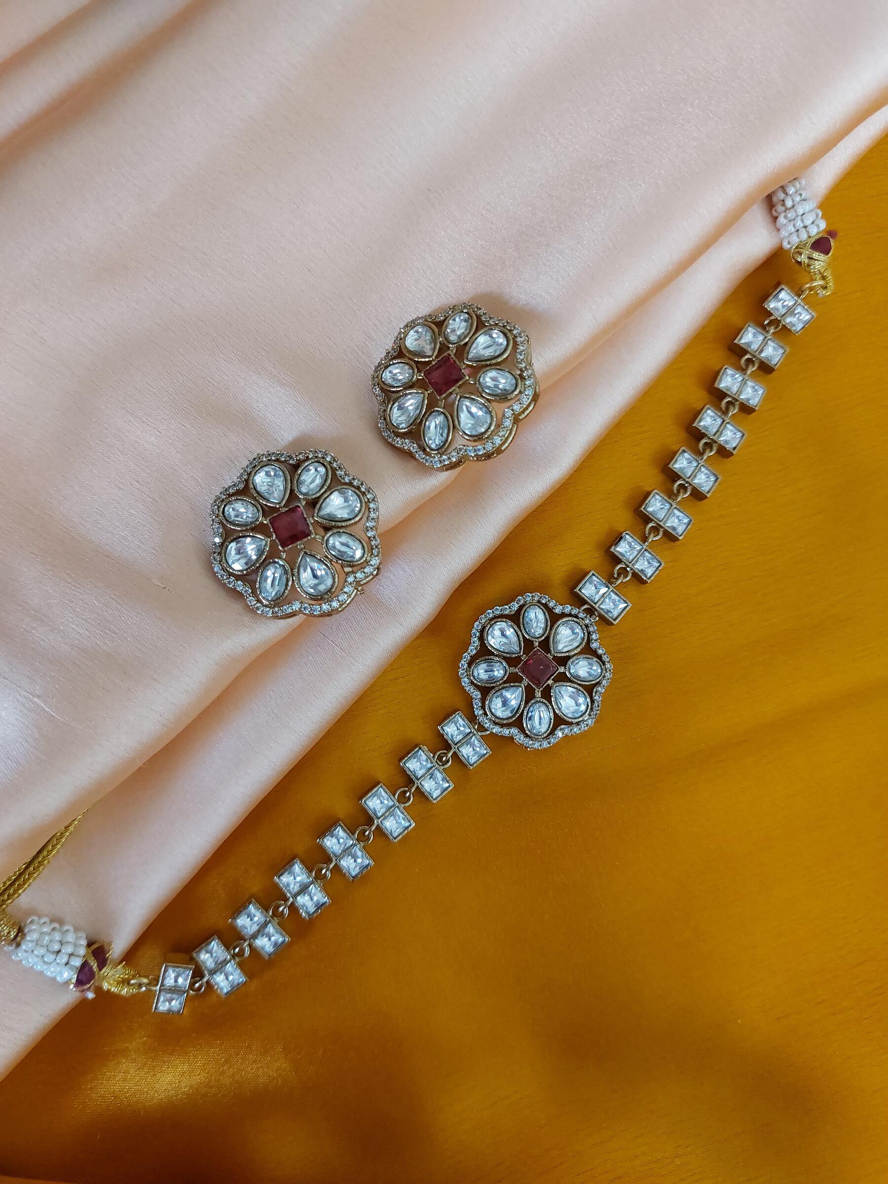 Kiara Flower Shaped Ruby Coloured Kundan  Antique Gold Choker Necklace Set With Earrings