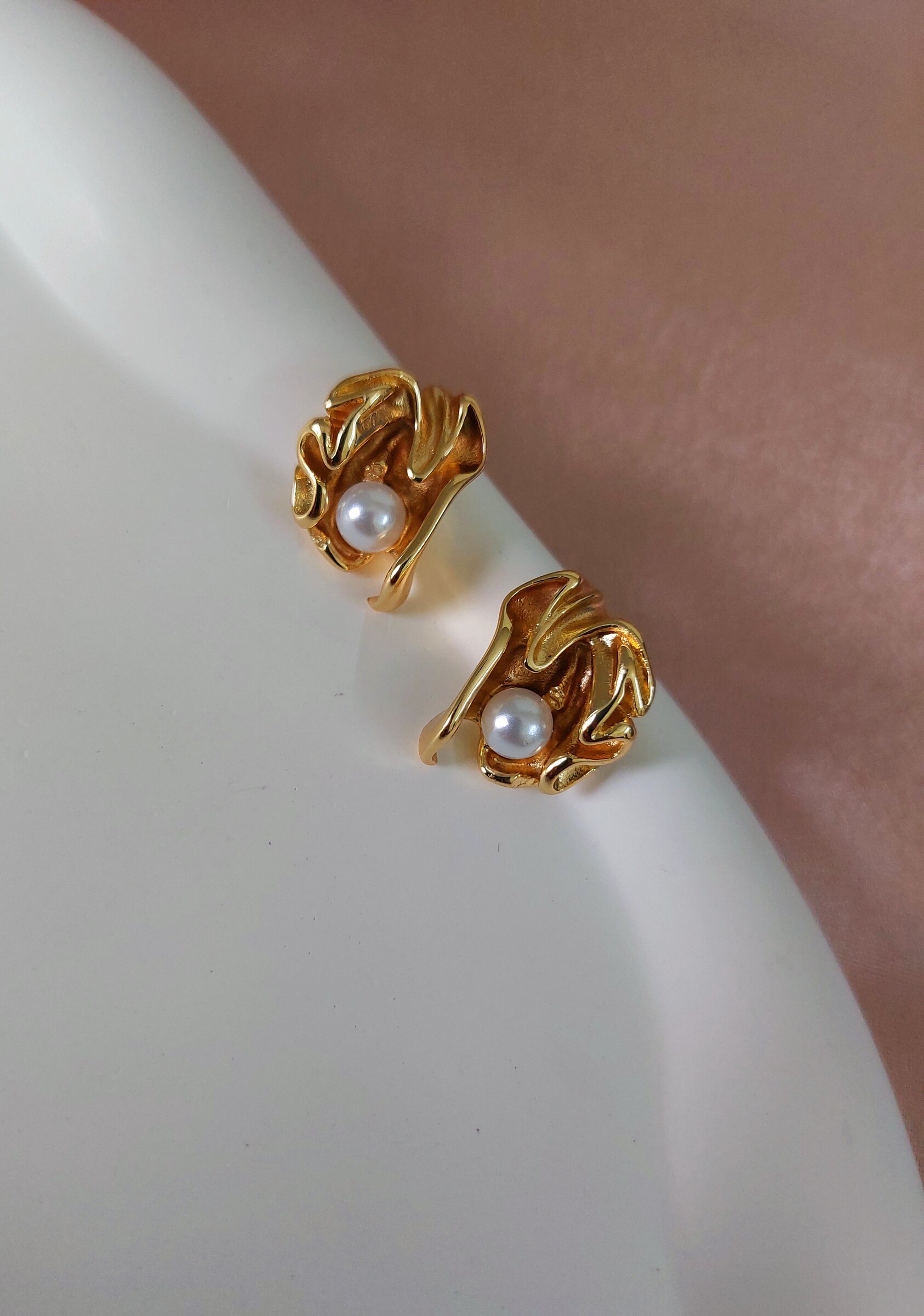 Rysha Pearl Studded Gold Plated Anti Tarnish Korean Style Western Earrings