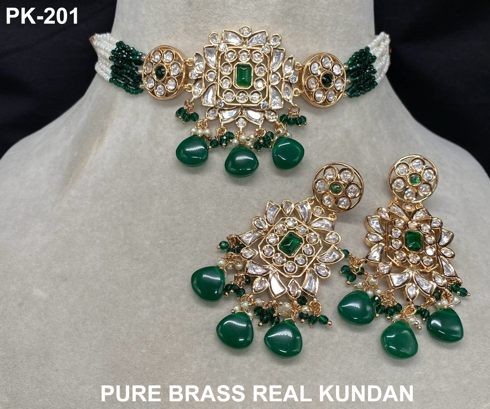 Chandni Premium Real Kundan Studded Necklace Set
